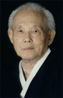 Grand Master Hwang Kee, Gründer von Soo Bahk Do Moo Duk Kwan (1914-2002) Hwang Kee